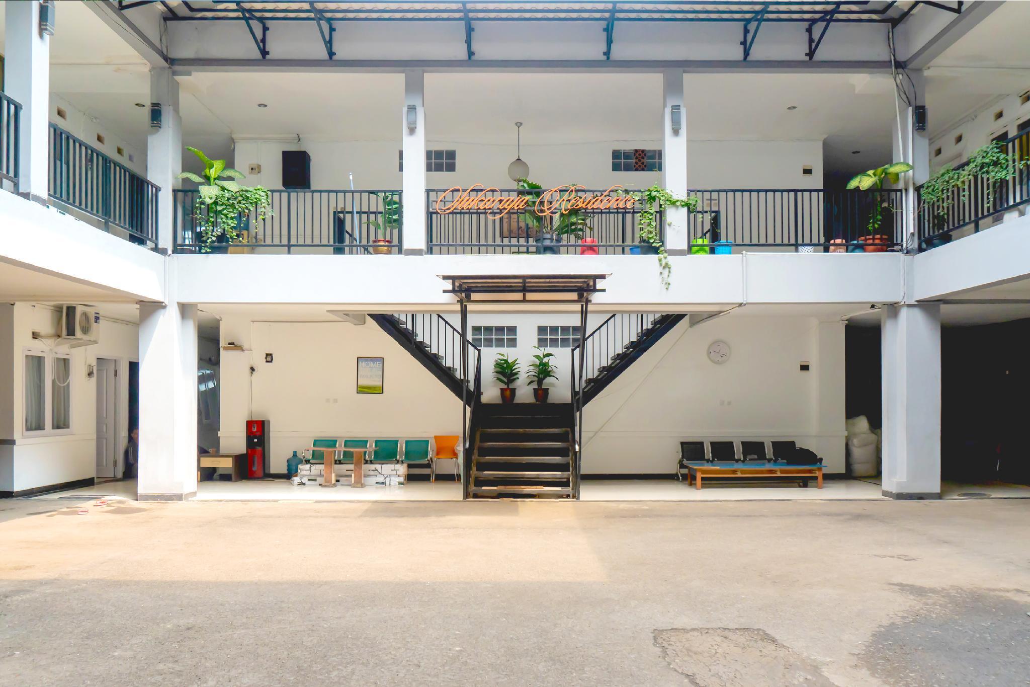 Super Oyo 617 Sukaraja Residence Syariah Бандунг Экстерьер фото